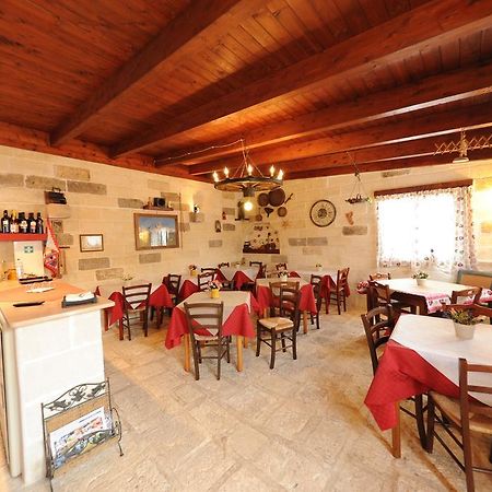 B&B Il Giardino Degli Ulivi Torre Santa Sabina Exterior foto
